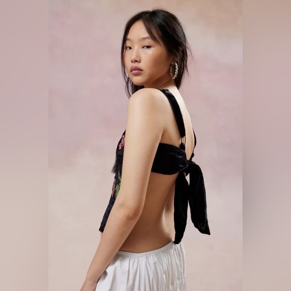 Kimchi Blue Velvet Embroidered Top - Picture 4 of 4